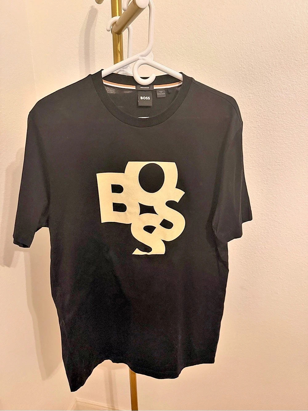 BOSS Men's Logo Tee Size Large Lot of 4